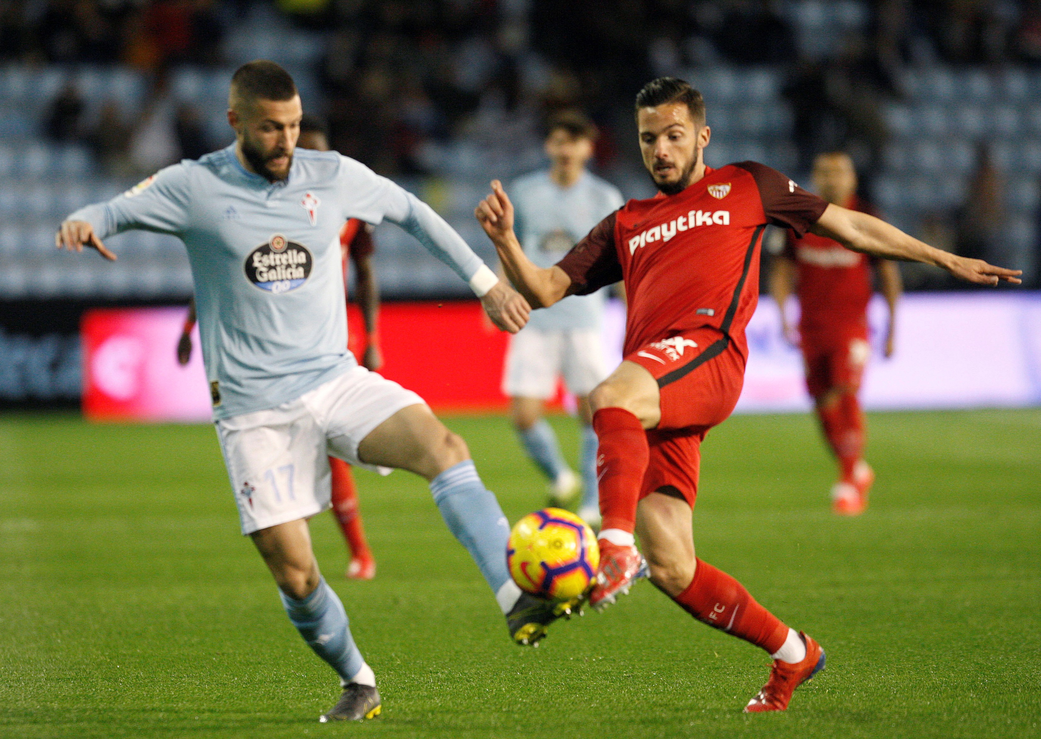 据透明为底 据透明为底