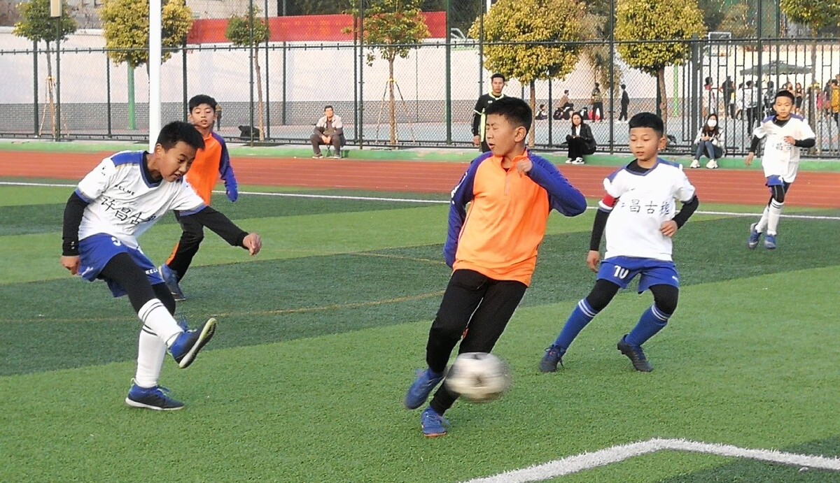 逼抢与有序 逼抢与有序